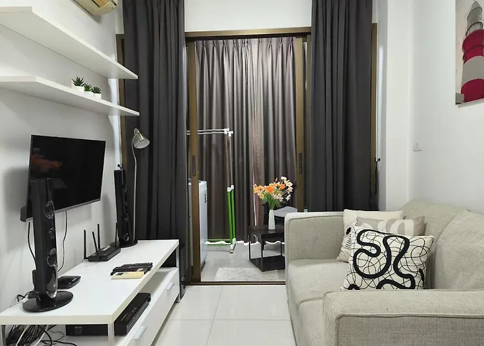 Apartment Bts Udomsuk Sukhumvit 103 1b1br *