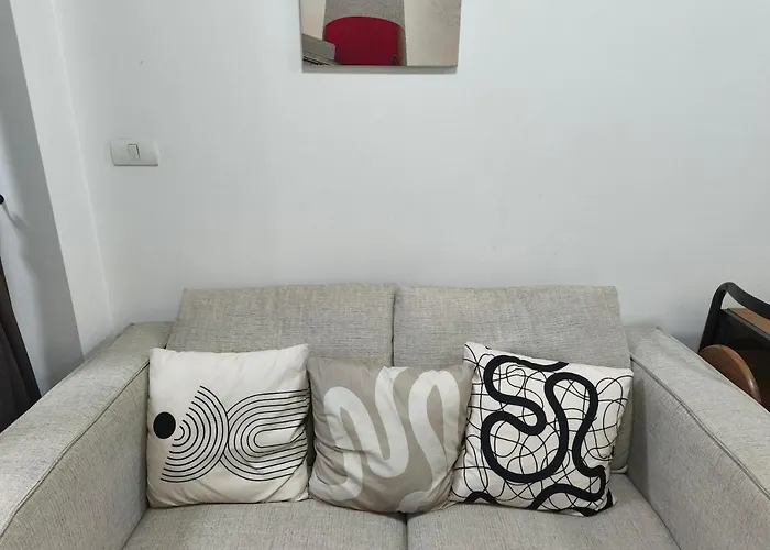 Apartment Bts Udomsuk Sukhumvit 103 1b1br *